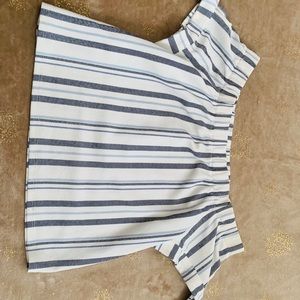 Off shoulder shirt